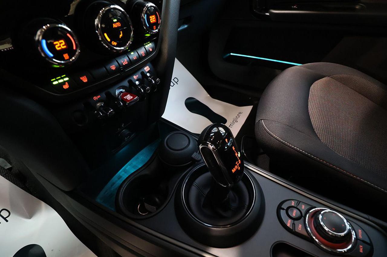 MINI Countryman 1.5 Cooper Essential Auto. - 30