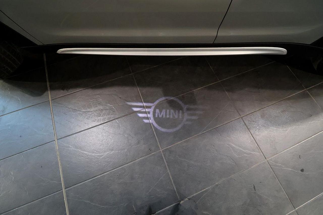 MINI Countryman 1.5 Cooper Essential Auto. - 33