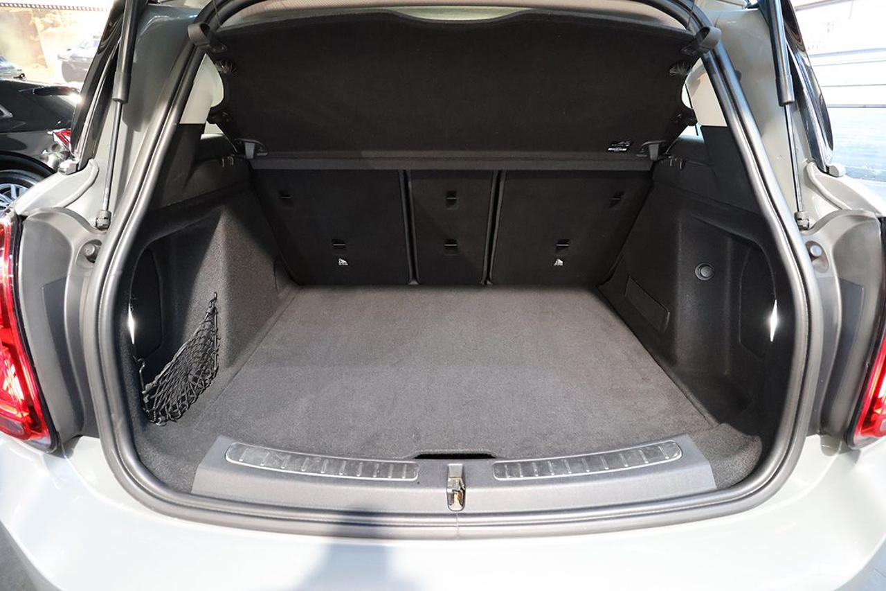 MINI Countryman 1.5 Cooper Essential Auto. - 12