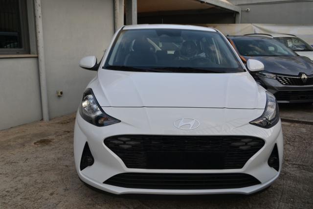 HYUNDAI i10 Bianco pastello