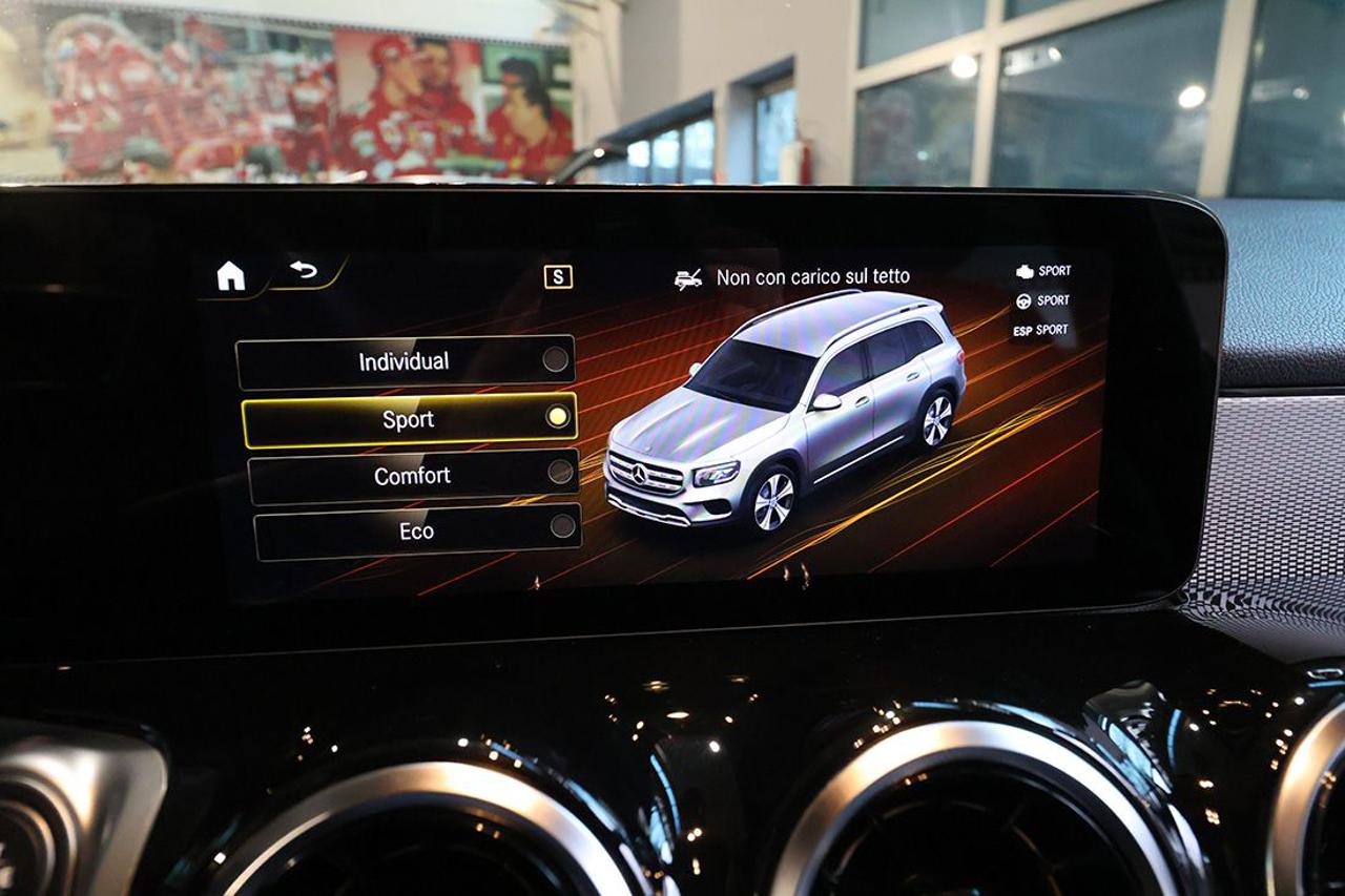 MERCEDES-BENZ GLB 200 d Automatic Business Extra - 28