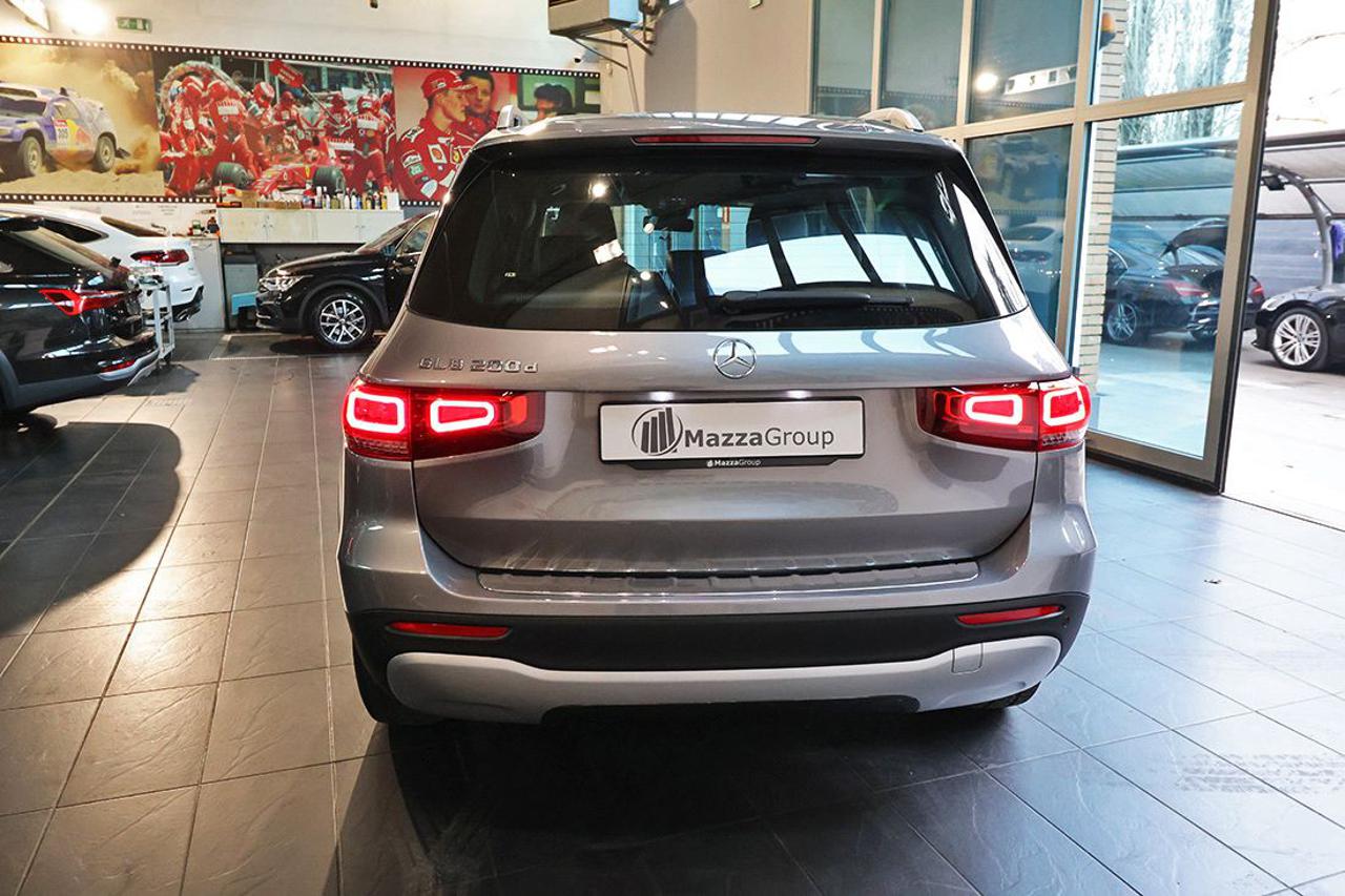 MERCEDES-BENZ GLB 200 d Automatic Business Extra - 8