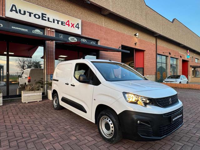 PEUGEOT Partner Bianco pastello
