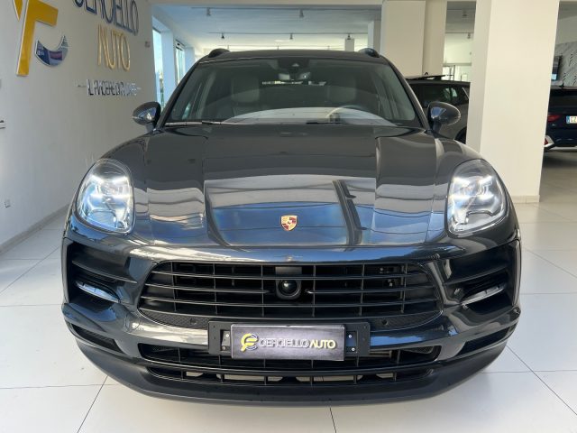 PORSCHE Macan Grigio scuro metallizzato