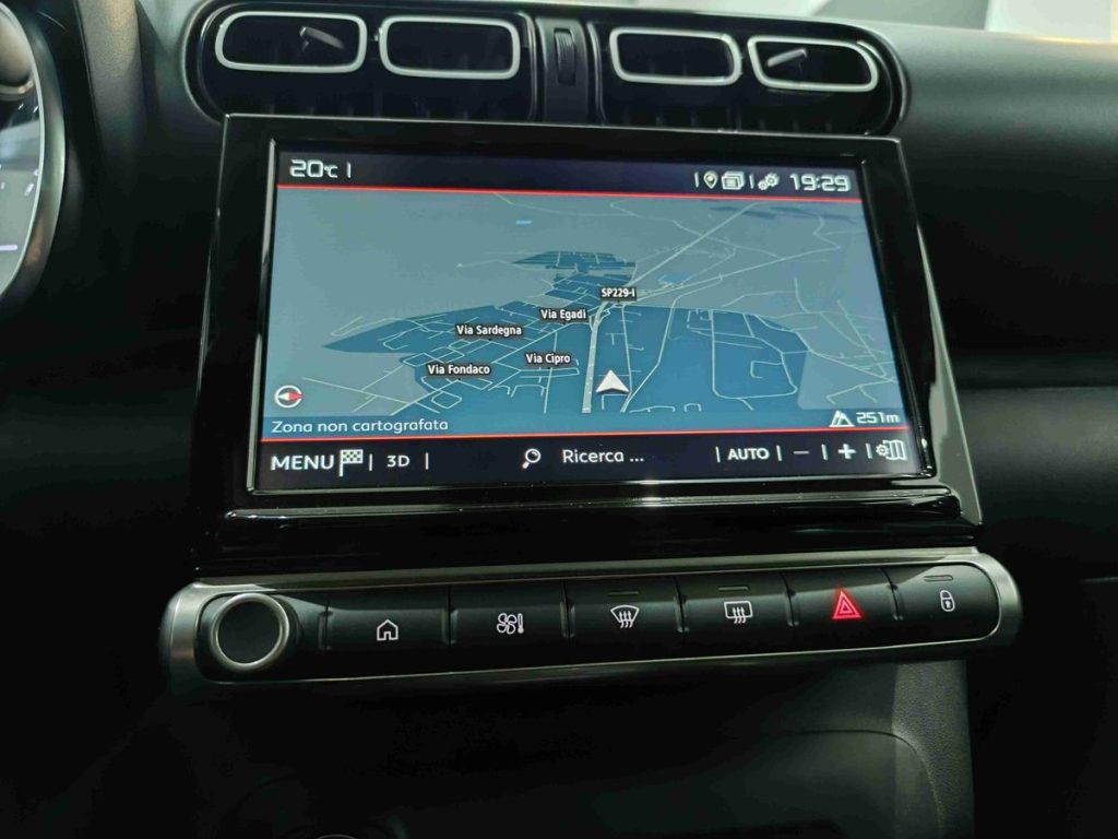 CITROEN C3 Aircross BlueHDi 110 S&S Shine - 16