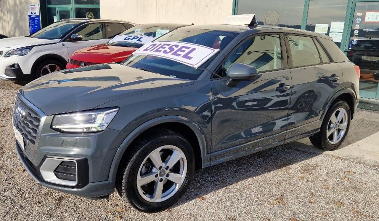 AUDI Q2 1.6 TDI S tronic S line Edition - 2