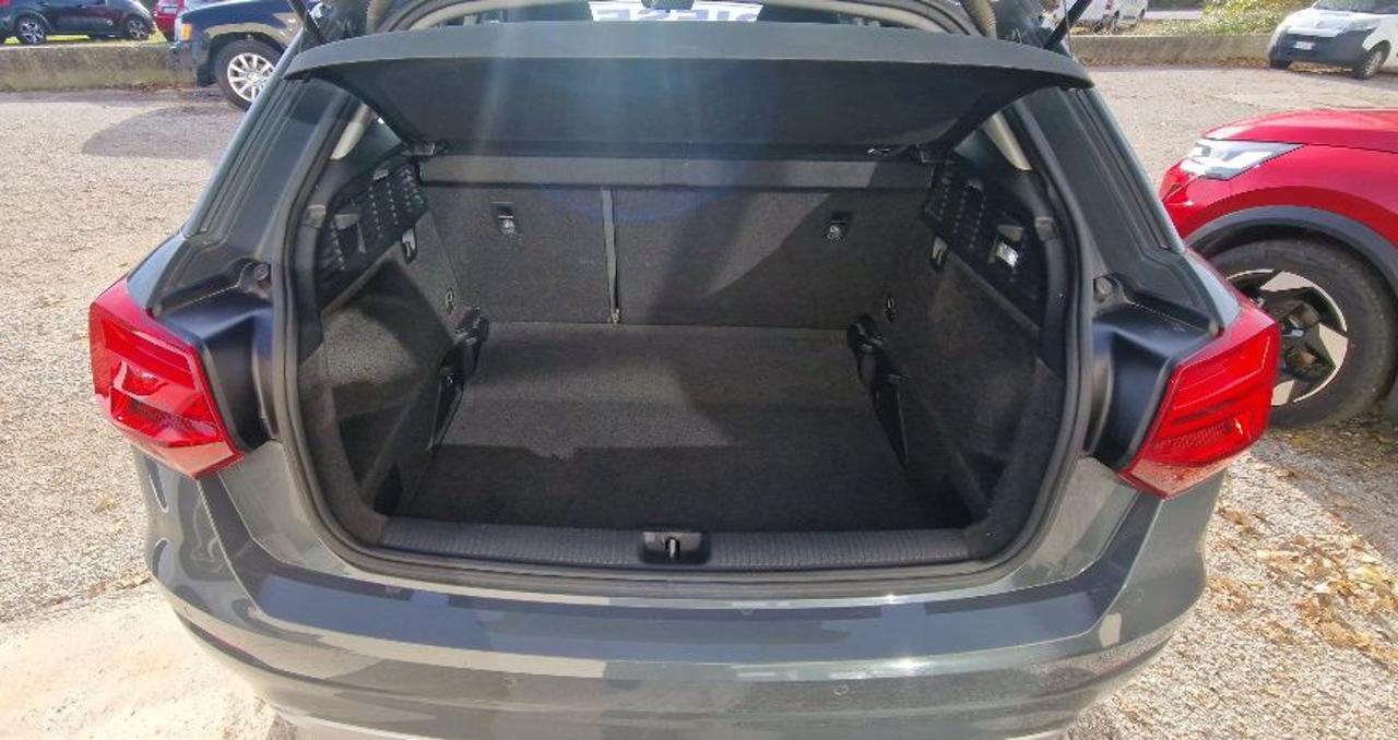 AUDI Q2 1.6 TDI S tronic S line Edition - 7