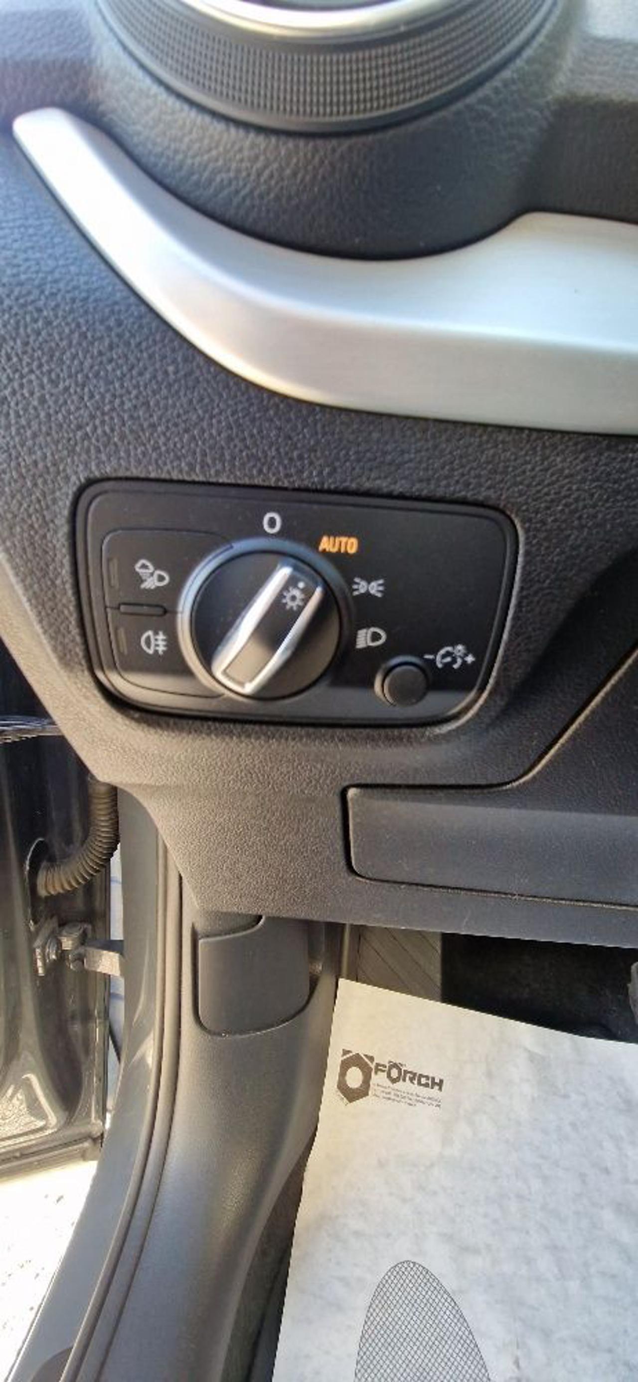 AUDI Q2 1.6 TDI S tronic S line Edition - 14