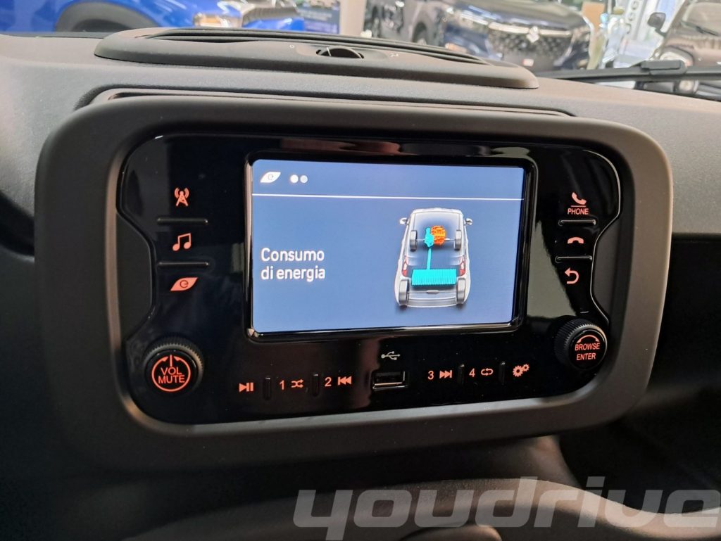 FIAT New Panda / 1.0 FireFly S&S Hybrid+5P+PACK CITY KM0 - 14