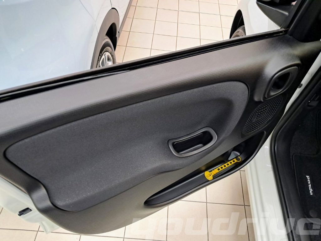 FIAT New Panda / 1.0 FireFly S&S Hybrid+5P+PACK CITY KM0 - 18