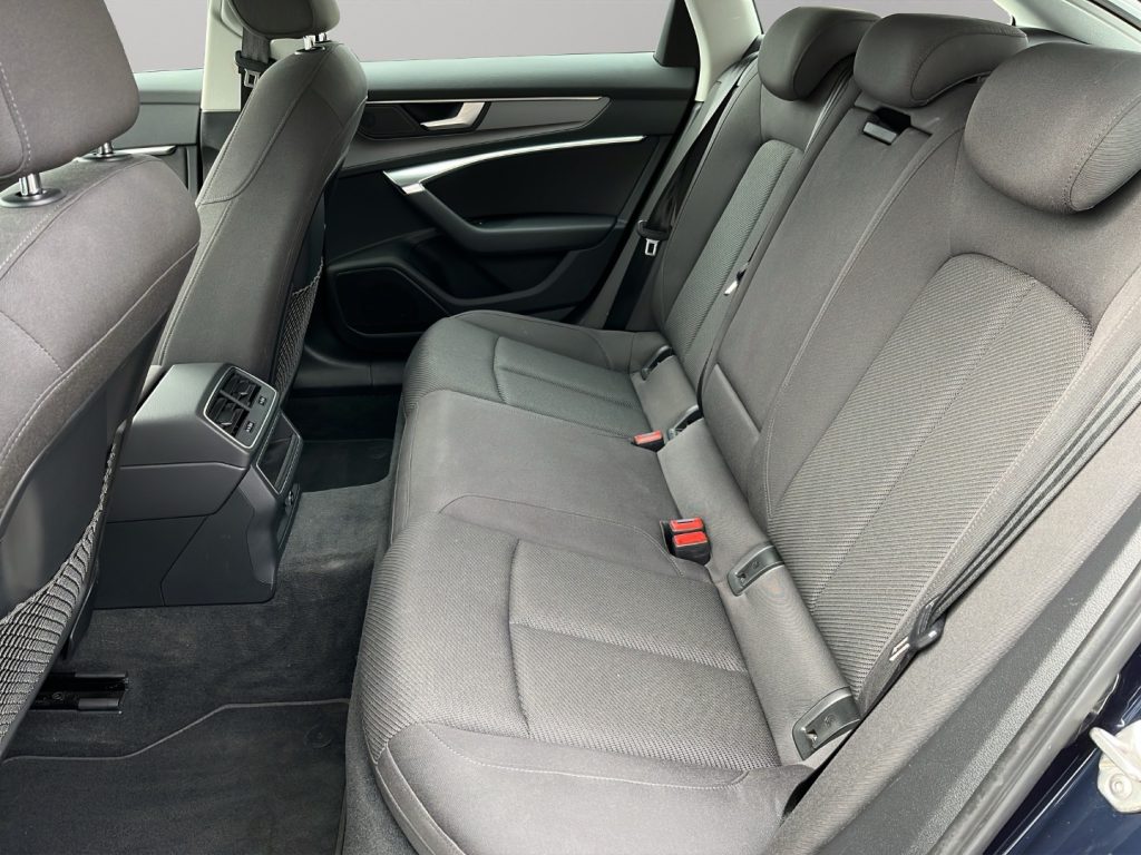 AUDI A6 40 2.0 TDI quattro ultra - 8