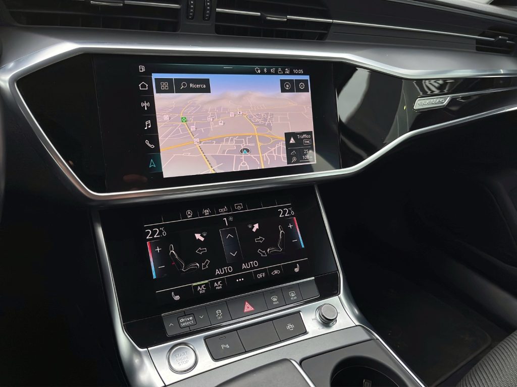 AUDI A6 40 2.0 TDI quattro ultra - 14