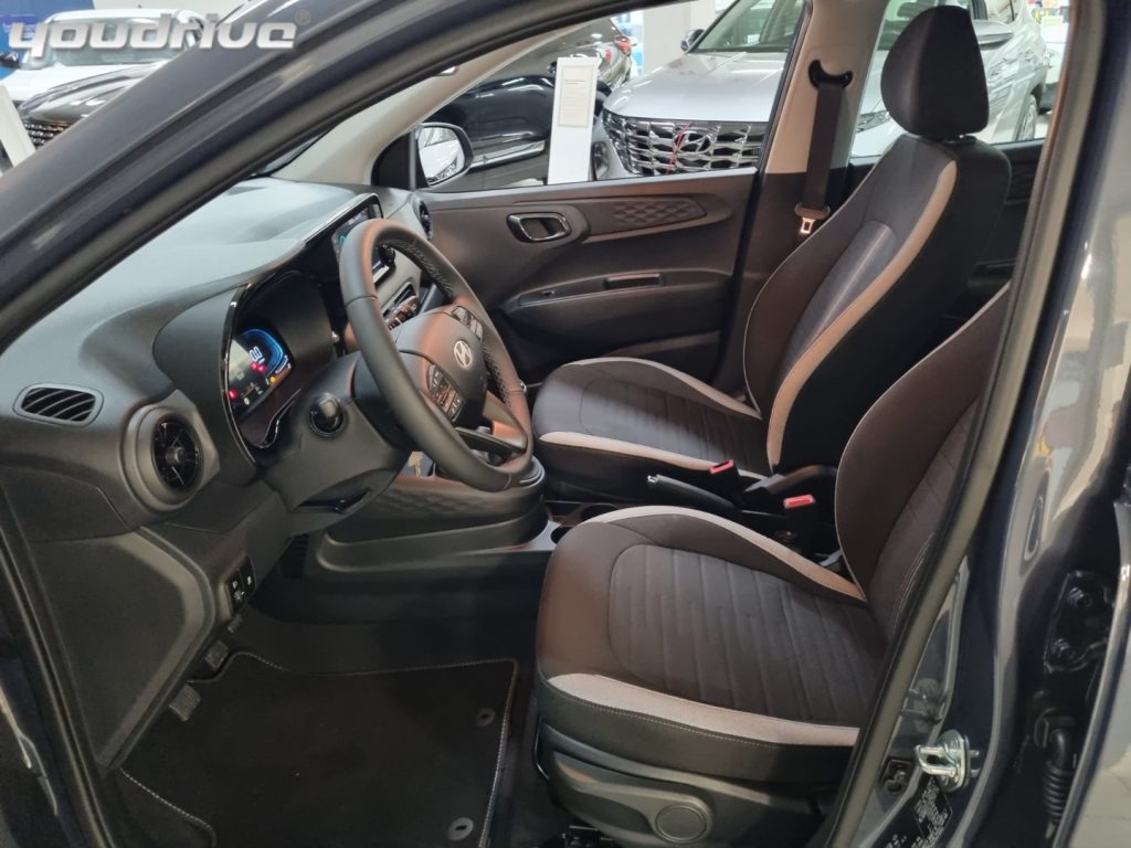 HYUNDAI i10 / 1.0 GPL ORIGINALE CASA Connectline KM0 - 8