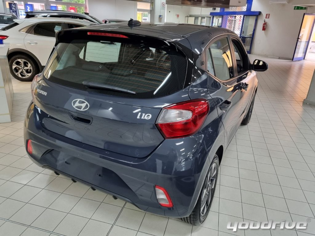 HYUNDAI i10 / 1.0 GPL ORIGINALE CASA Connectline KM0 - 24