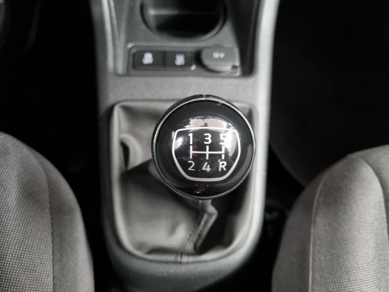 VOLKSWAGEN up! 1.0 5p. move up! BlueMotion Technology - 13