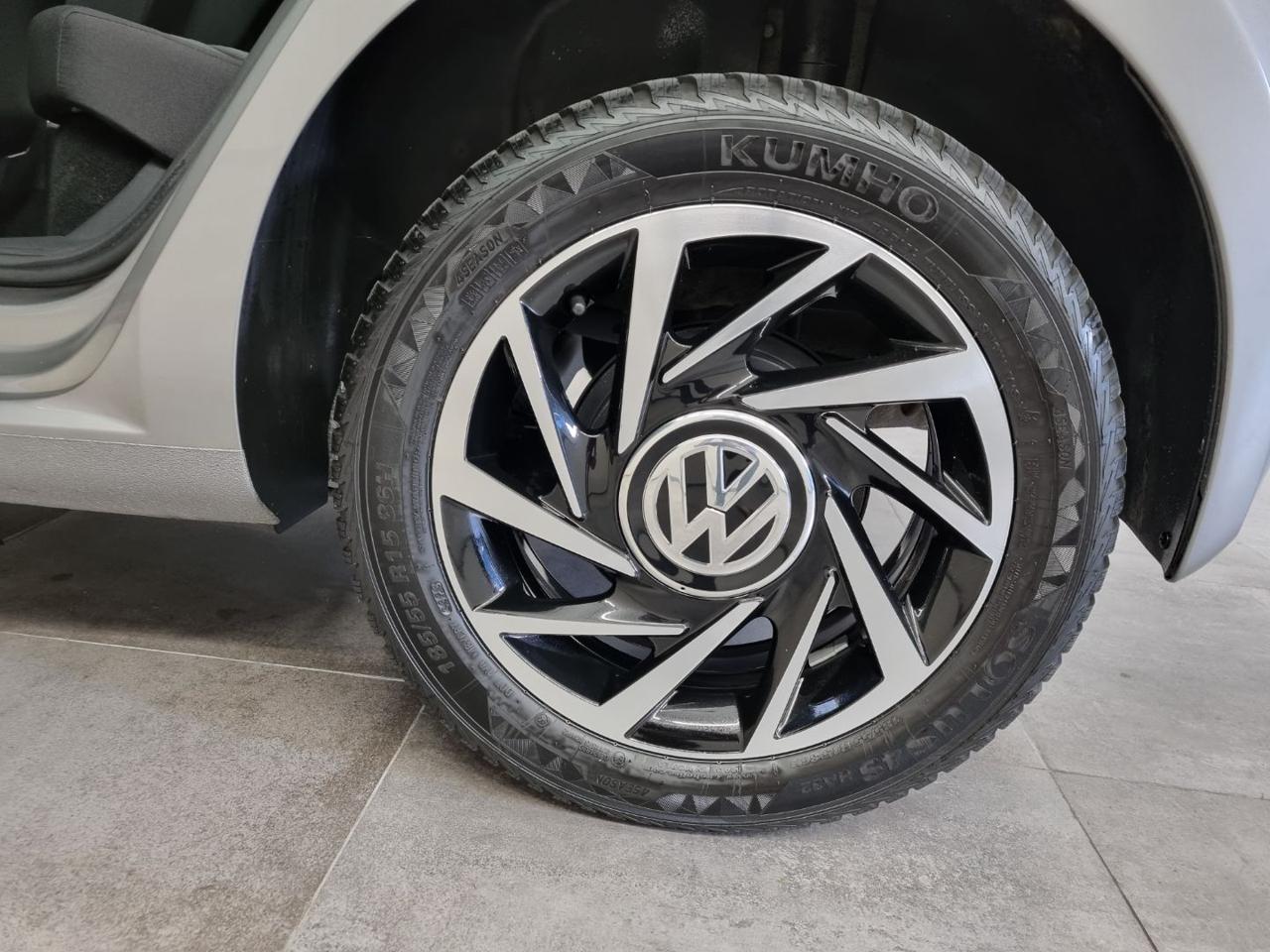 VOLKSWAGEN up! 1.0 5p. move up! BlueMotion Technology - 15