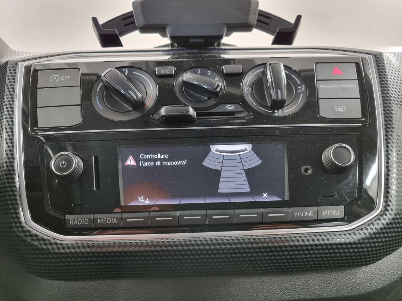 VOLKSWAGEN up! 1.0 5p. move up! BlueMotion Technology - 10