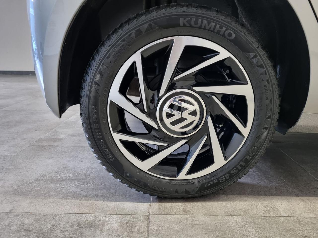 VOLKSWAGEN up! 1.0 5p. move up! BlueMotion Technology - 16