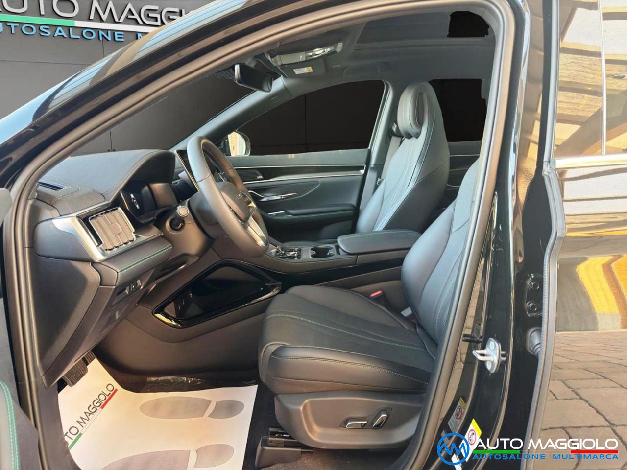 BYD Seal U DM-i 1.5 218 CV PHEV Comfort PREZZO REALE - 11