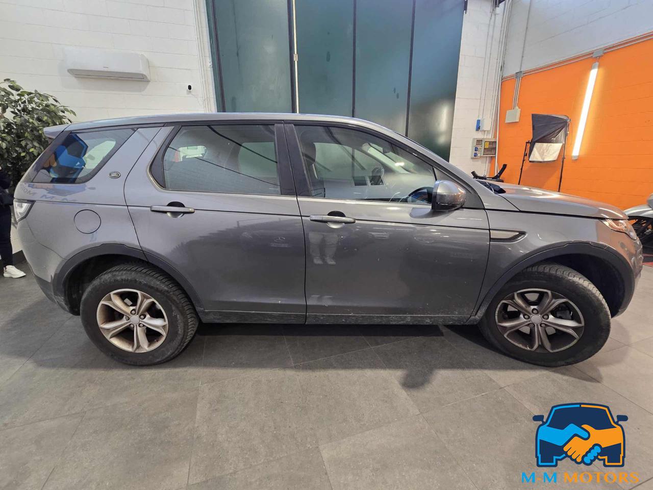 LAND ROVER Discovery Sport 2.0 TD4 150 CV SE - 4