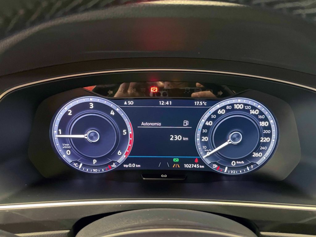 VOLKSWAGEN Tiguan 2.0 TDI EXECUTIVE 4MOTION 190CV DSG - 22