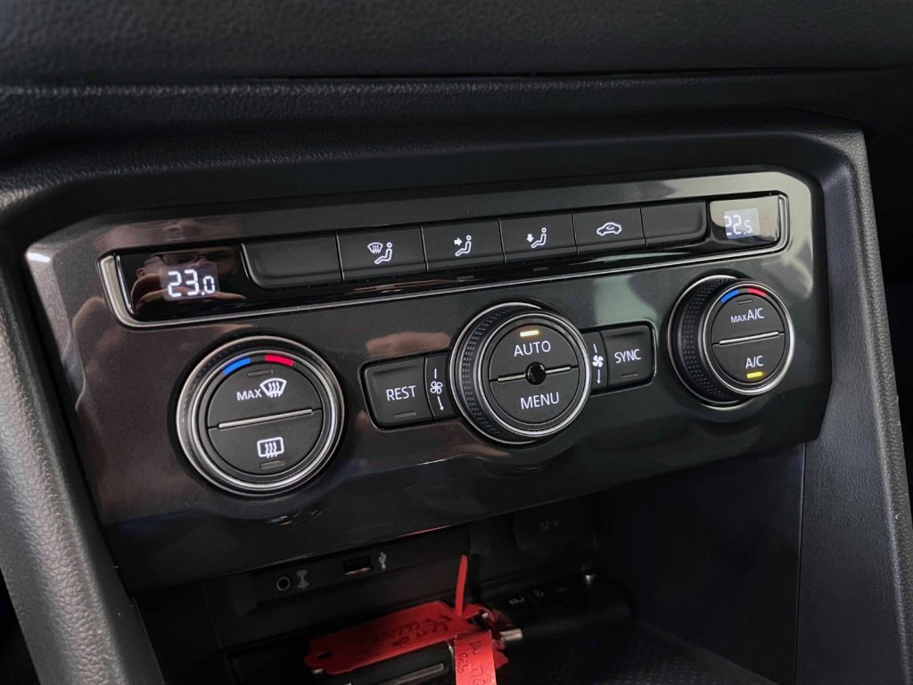 VOLKSWAGEN Tiguan 2.0 TDI EXECUTIVE 4MOTION 190CV DSG - 27