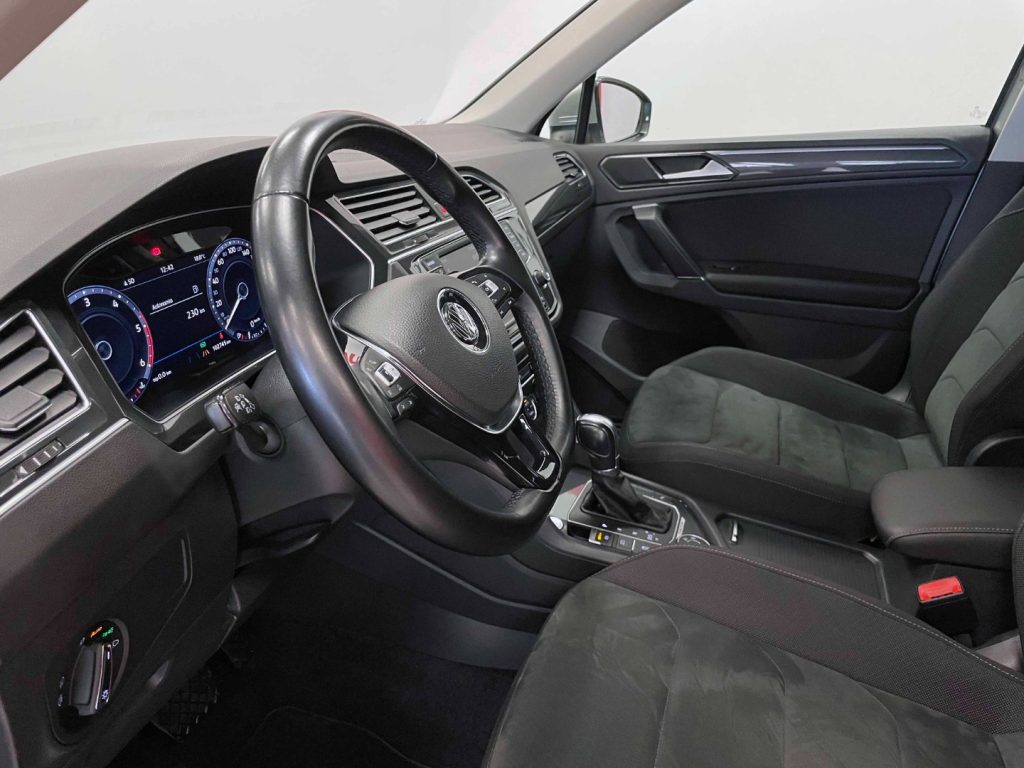 VOLKSWAGEN Tiguan 2.0 TDI EXECUTIVE 4MOTION 190CV DSG - 46