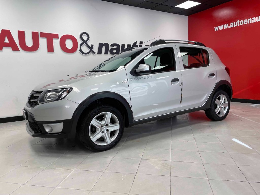 DACIA Sandero STEPWAY 1.5 DCI 90CV - 3