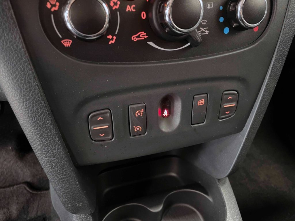 DACIA Sandero STEPWAY 1.5 DCI 90CV - 27