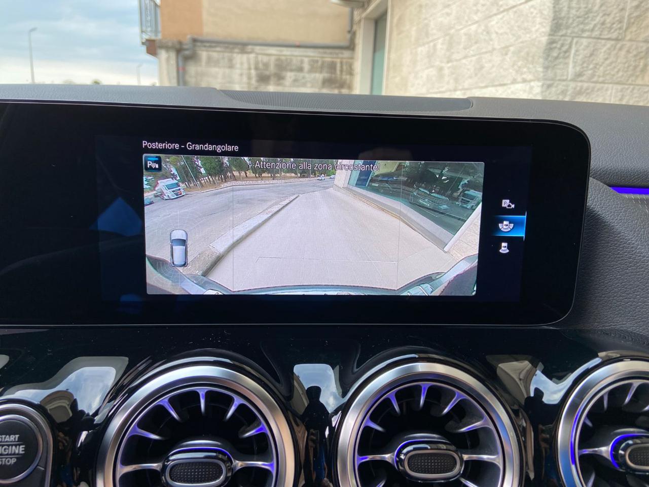 MERCEDES-BENZ GLA 200 d Automatic Sport Plus - 15