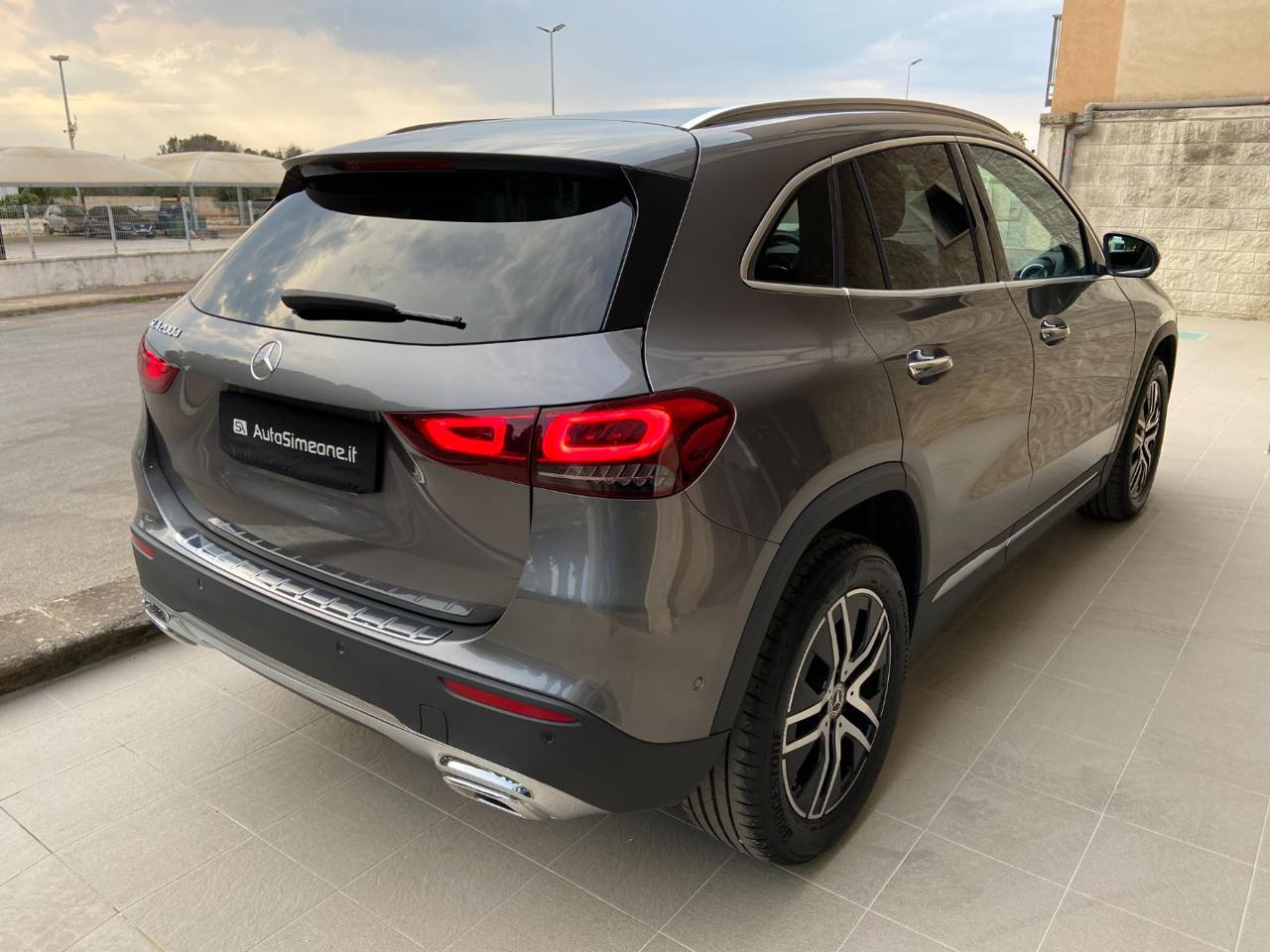 MERCEDES-BENZ GLA 200 d Automatic Sport Plus - 5