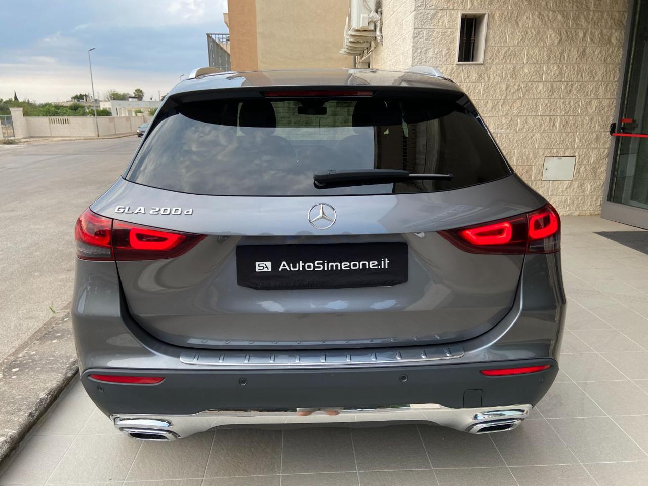 MERCEDES-BENZ GLA 200 d Automatic Sport Plus - 6