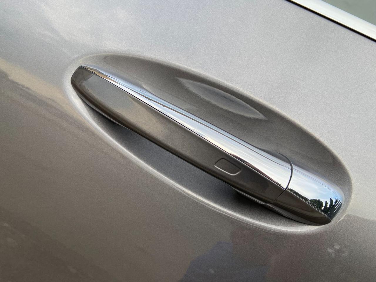 MERCEDES-BENZ GLA 200 d Automatic Sport Plus - 37