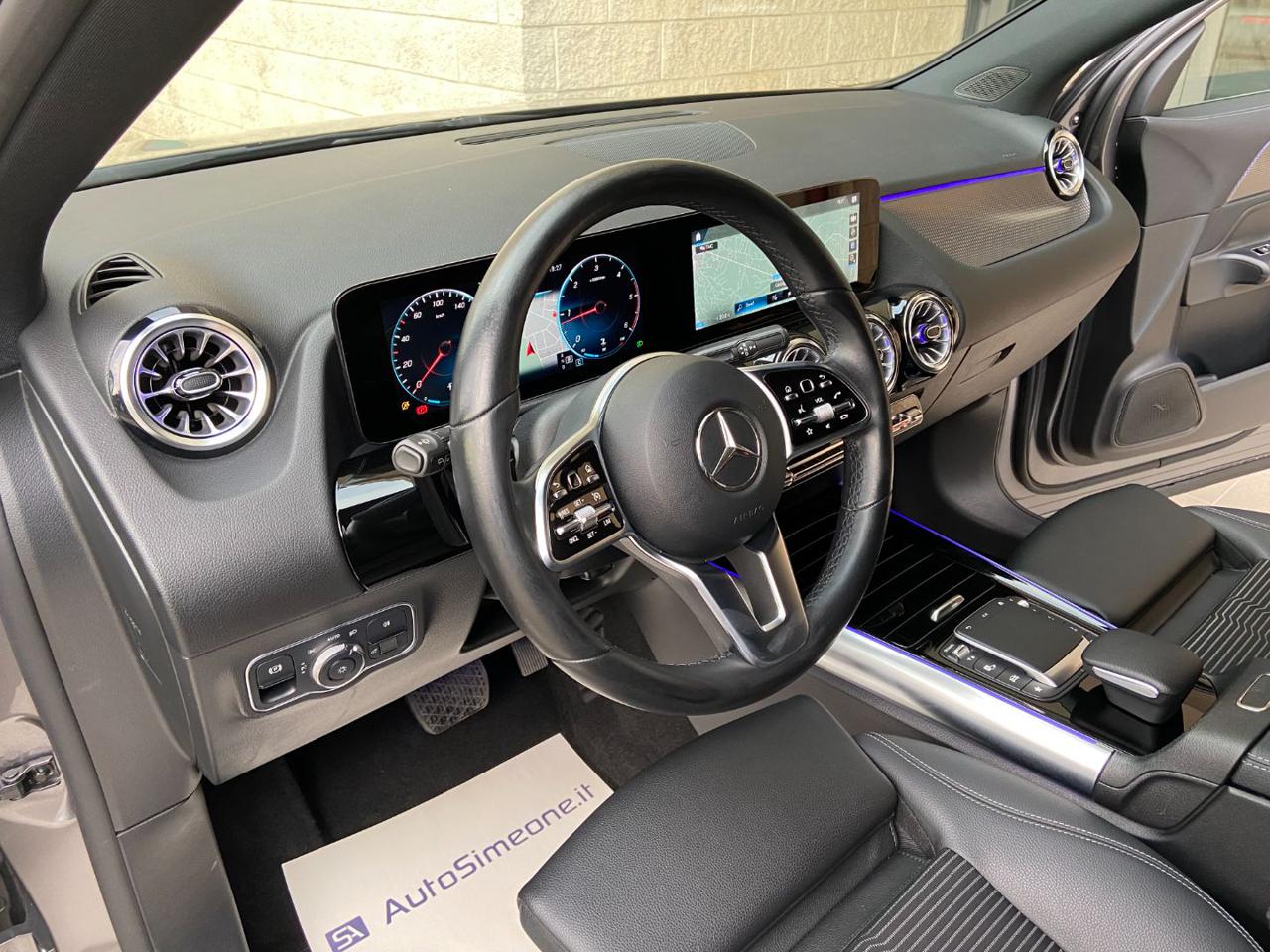MERCEDES-BENZ GLA 200 d Automatic Sport Plus - 11