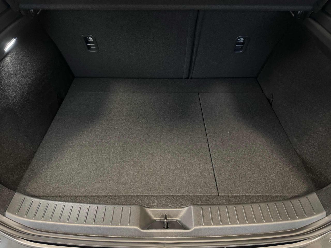 MAZDA CX-30 e-Skyactiv-G M Hybrid 2WD Exclusive Line - 12