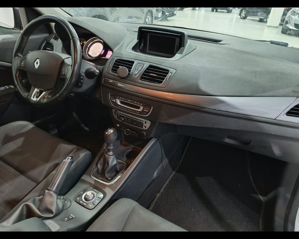 RENAULT Megane Mégane 1.5 dCi 110CV SporTour Wave - 8