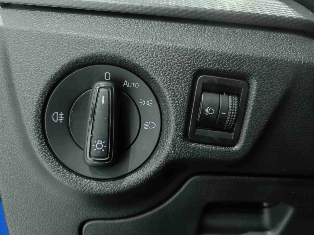 SKODA Kamiq 1.0 TSI Ambition - 18