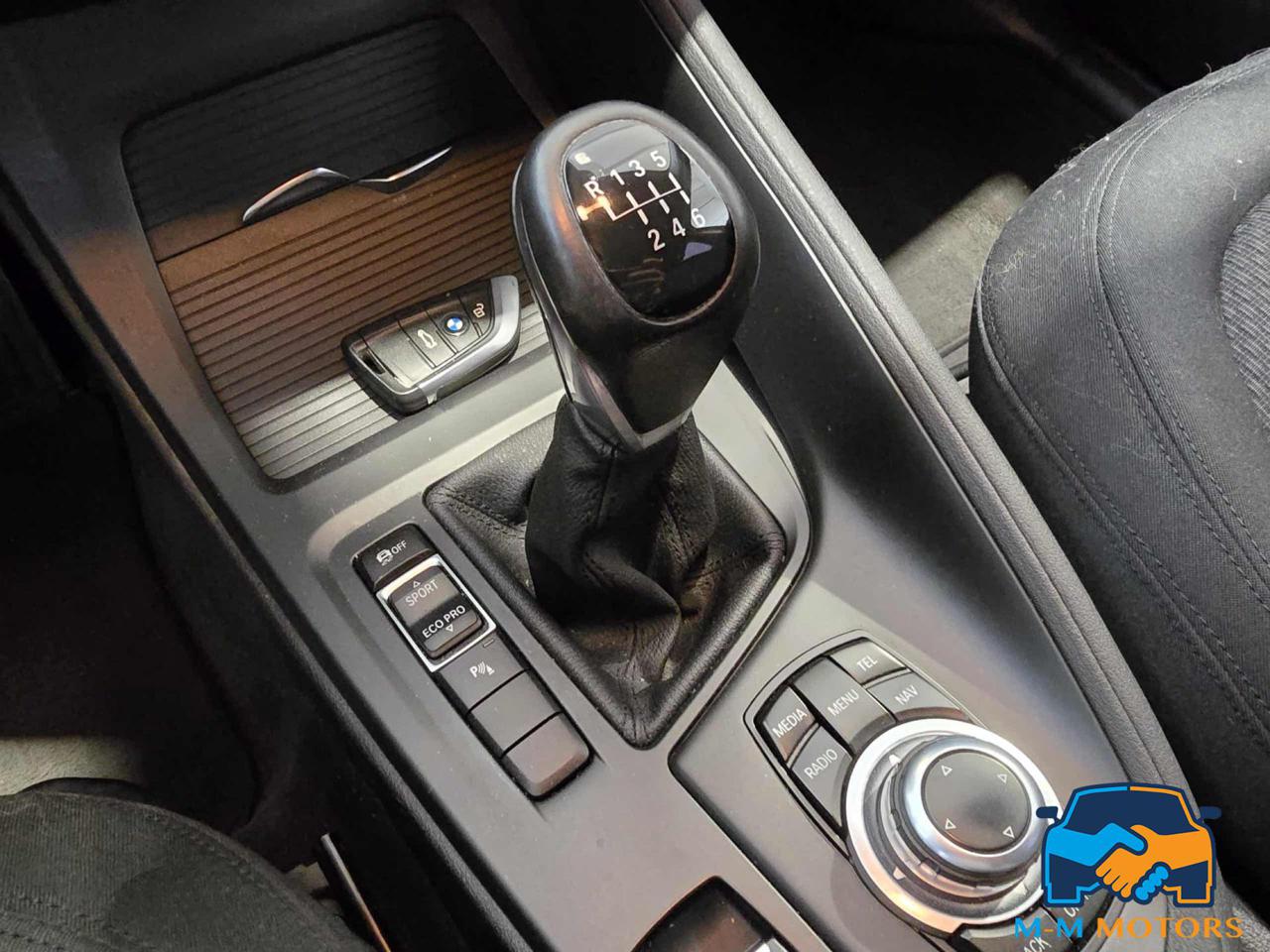 BMW X1 sDrive18d Advantage - 16