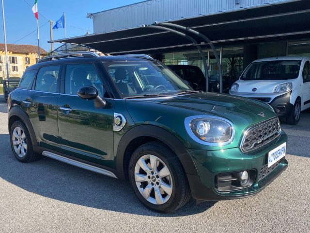 MINI Cooper SE Countryman Verde metallizzato