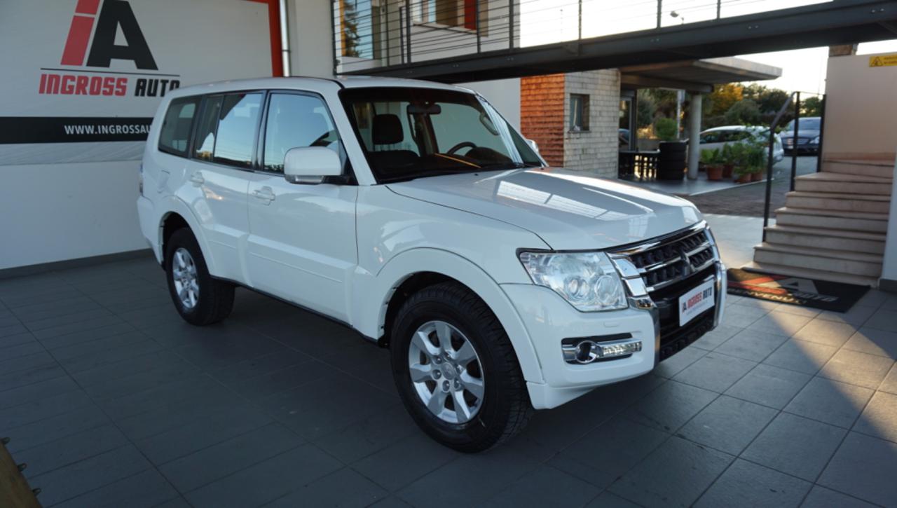 MITSUBISHI Pajero 3.2 DI-D 16V aut. 5p. Instyle DPF - 7