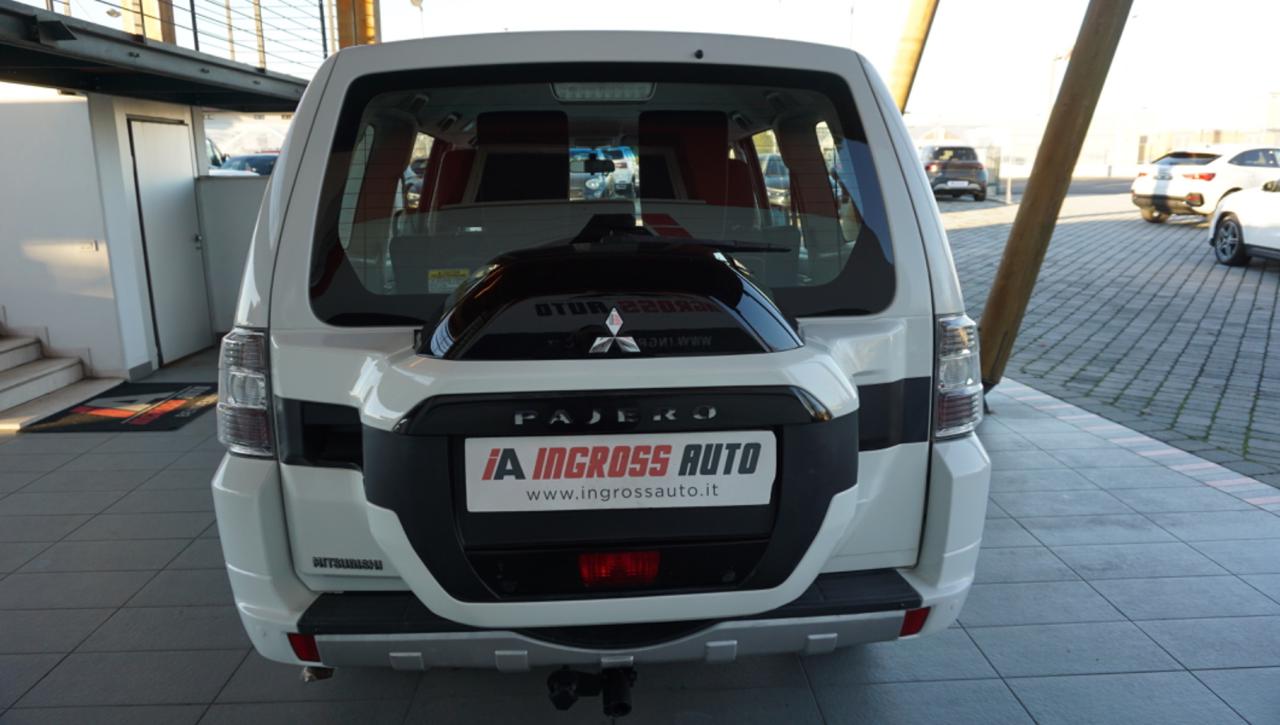 MITSUBISHI Pajero 3.2 DI-D 16V aut. 5p. Instyle DPF - 4