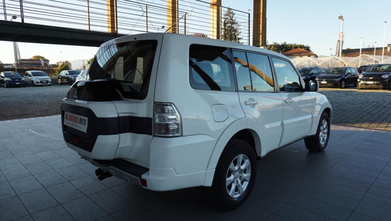 MITSUBISHI Pajero 3.2 DI-D 16V aut. 5p. Instyle DPF - 5