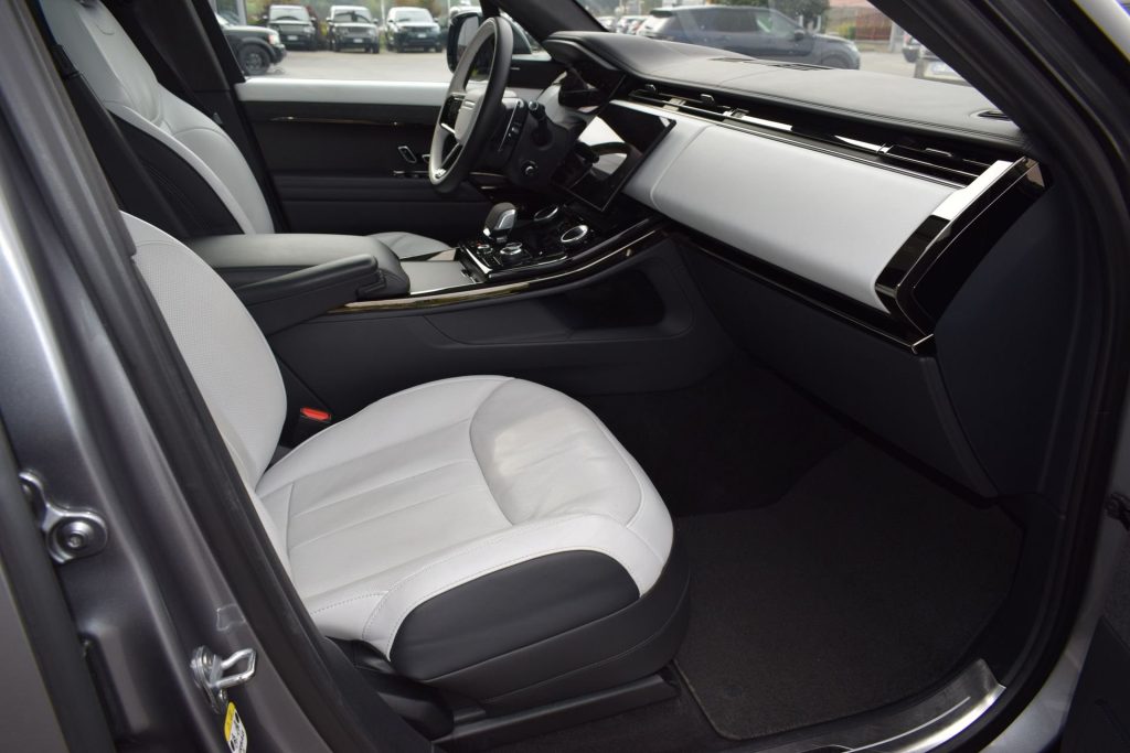 LAND ROVER Range Rover Sport Range Rover Sport 3.0D l6 350 CV Autobiography IVA - 16