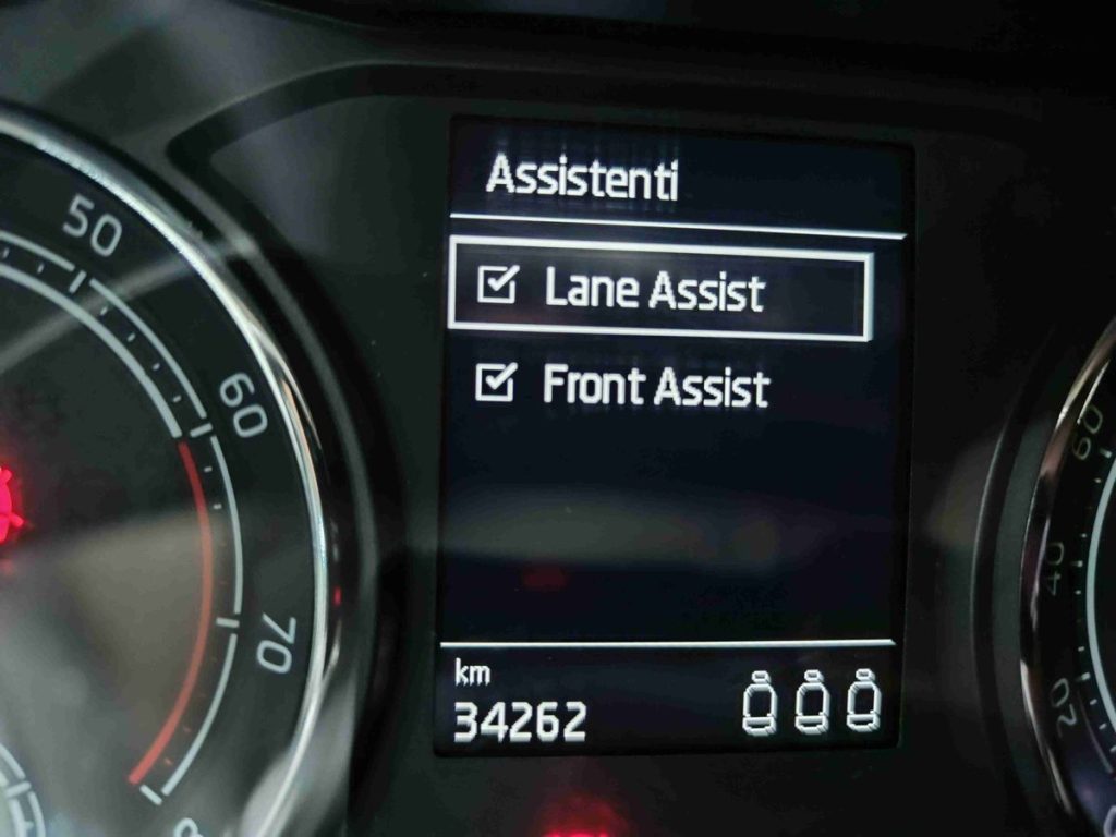 SKODA Kamiq 1.5 TSI ACT ScoutLine - 15