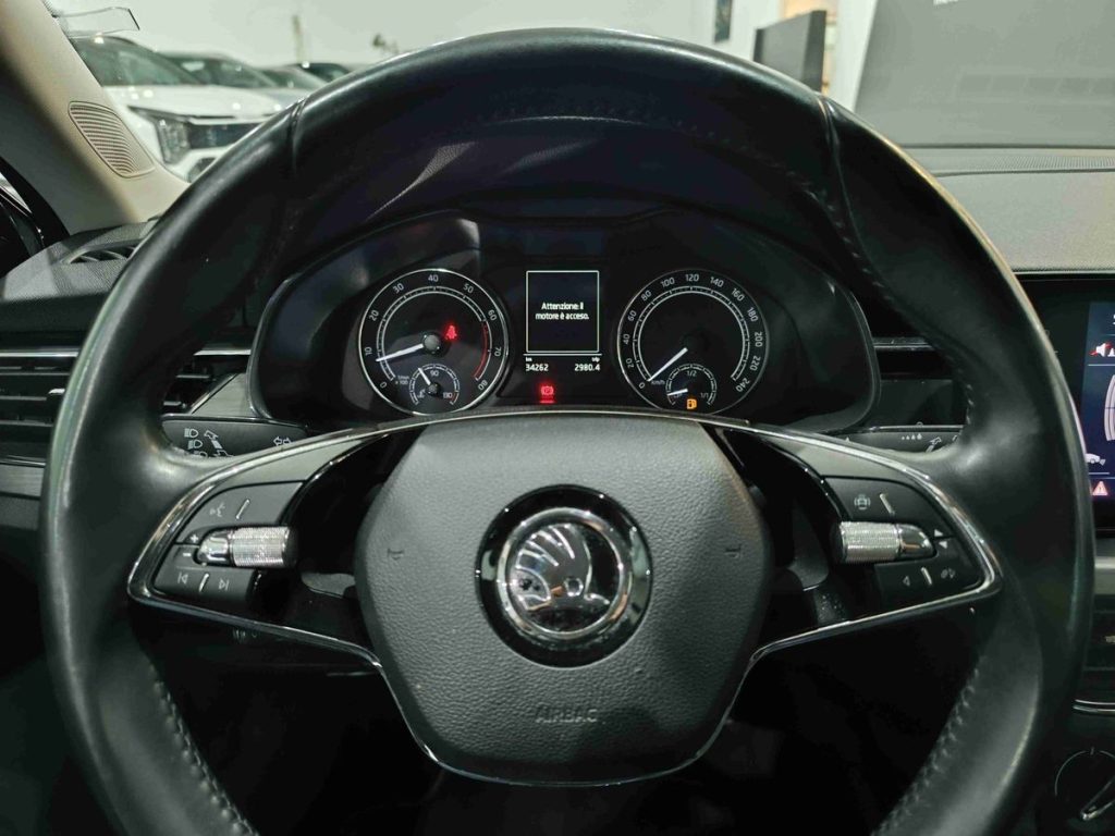 SKODA Kamiq 1.5 TSI ACT ScoutLine - 17