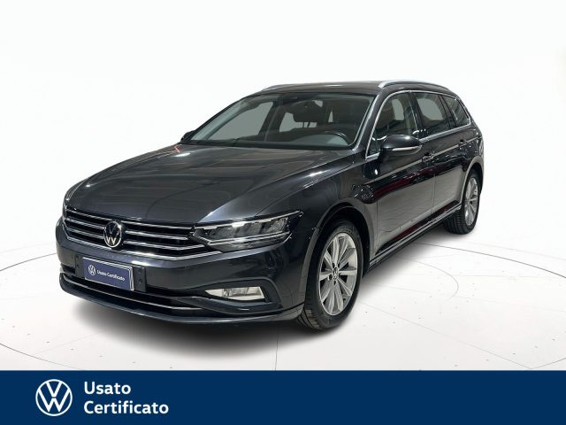 VOLKSWAGEN Passat Variant Grigio pastello