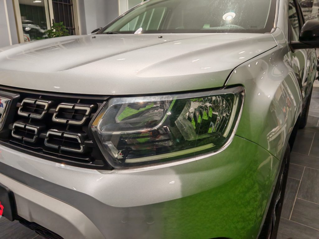 DACIA Duster 1.0 TCe 100 CV ECO-G 4x2 15th Anniversary - 10