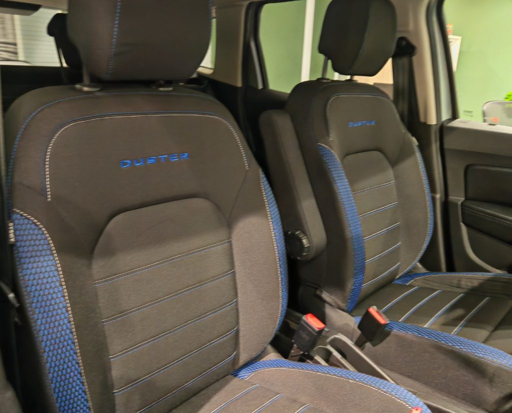 DACIA Duster 1.0 TCe 100 CV ECO-G 4x2 15th Anniversary - 14