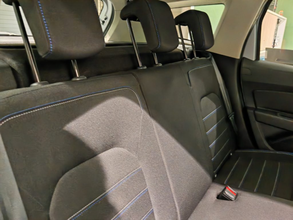 DACIA Duster 1.0 TCe 100 CV ECO-G 4x2 15th Anniversary - 16