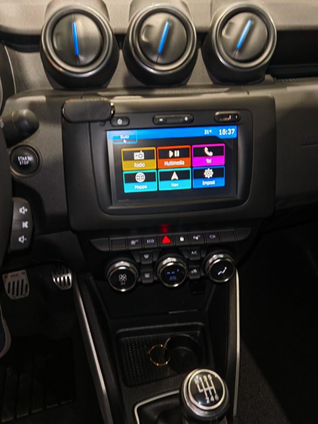 DACIA Duster 1.0 TCe 100 CV ECO-G 4x2 15th Anniversary - 18